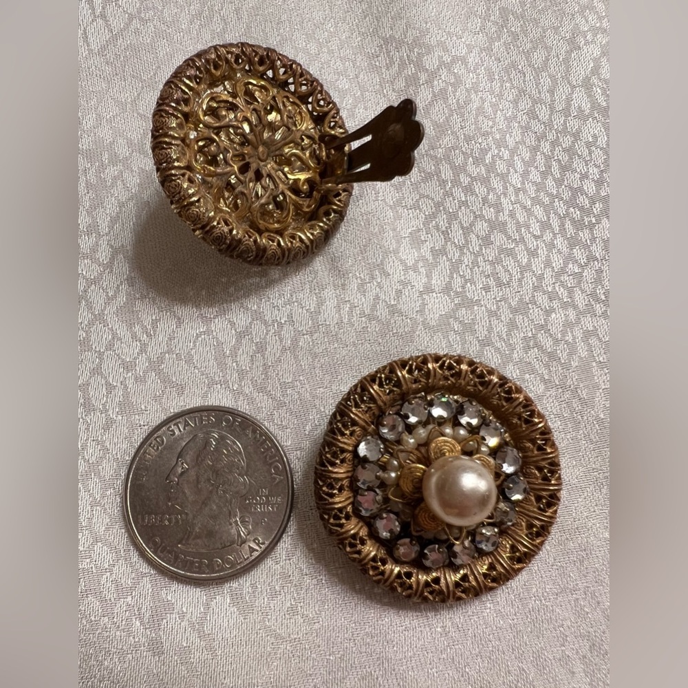 Signed Eugene Vintage Clip Earrings Euc - image 8